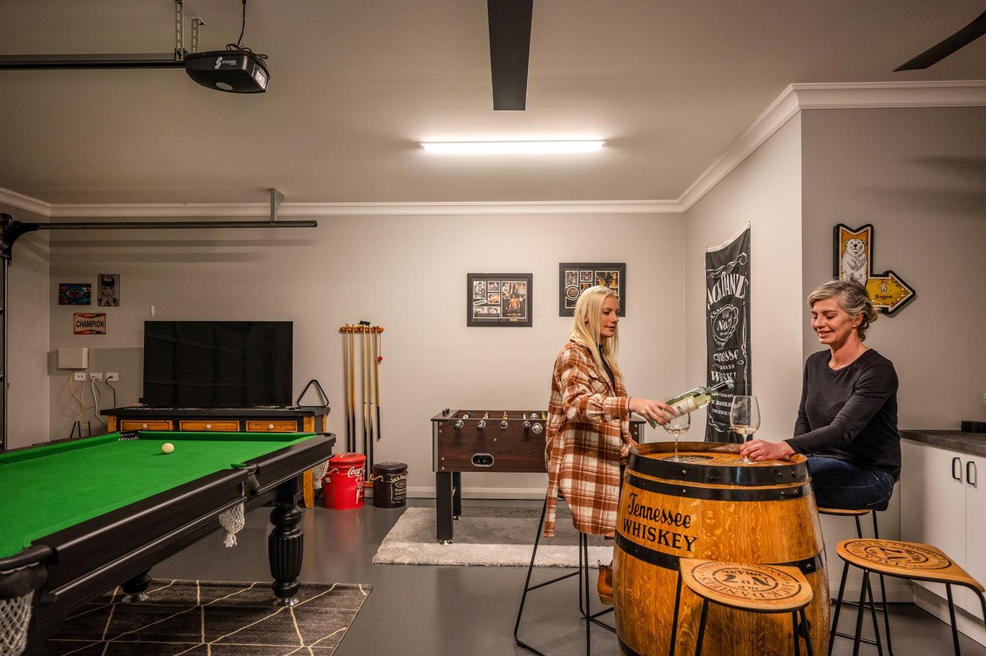 'Devan House' Family Retreat With Games Room Mudgee Esterno foto